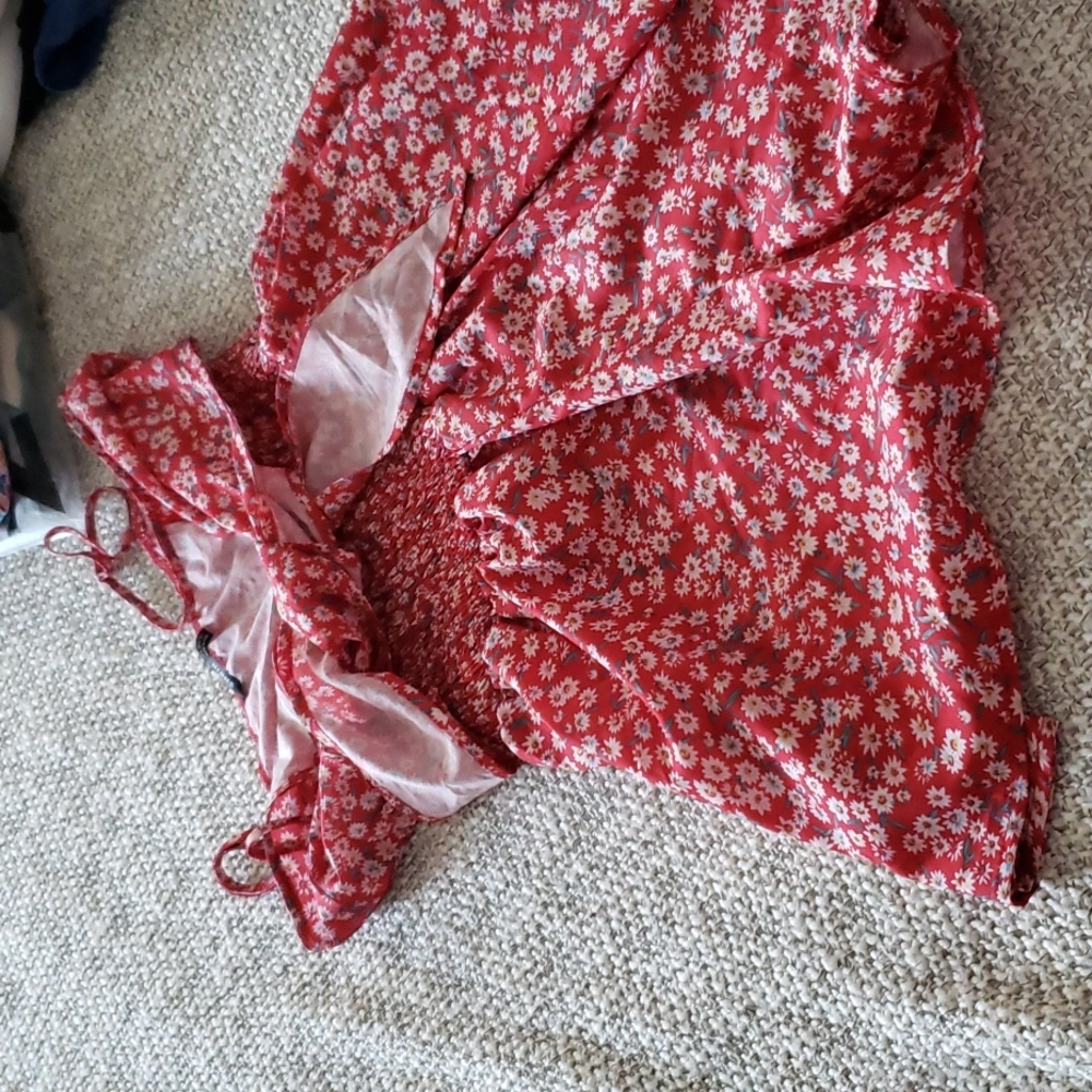 Romper - Picture 3 of 4